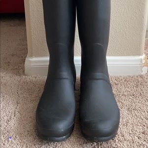 Size 9 Women’s Hunter Rainboots